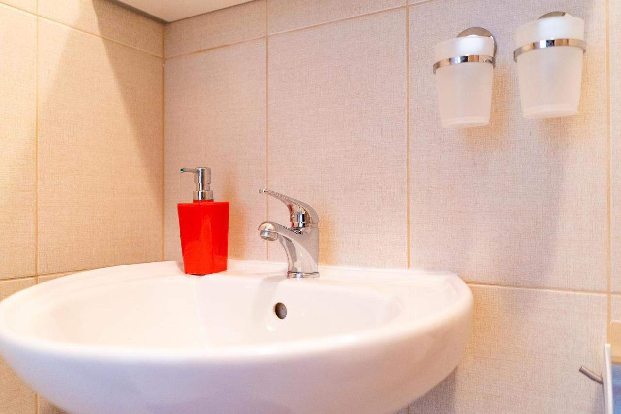Apartment Mladen ビオグラード・ナ・モル エクステリア 写真