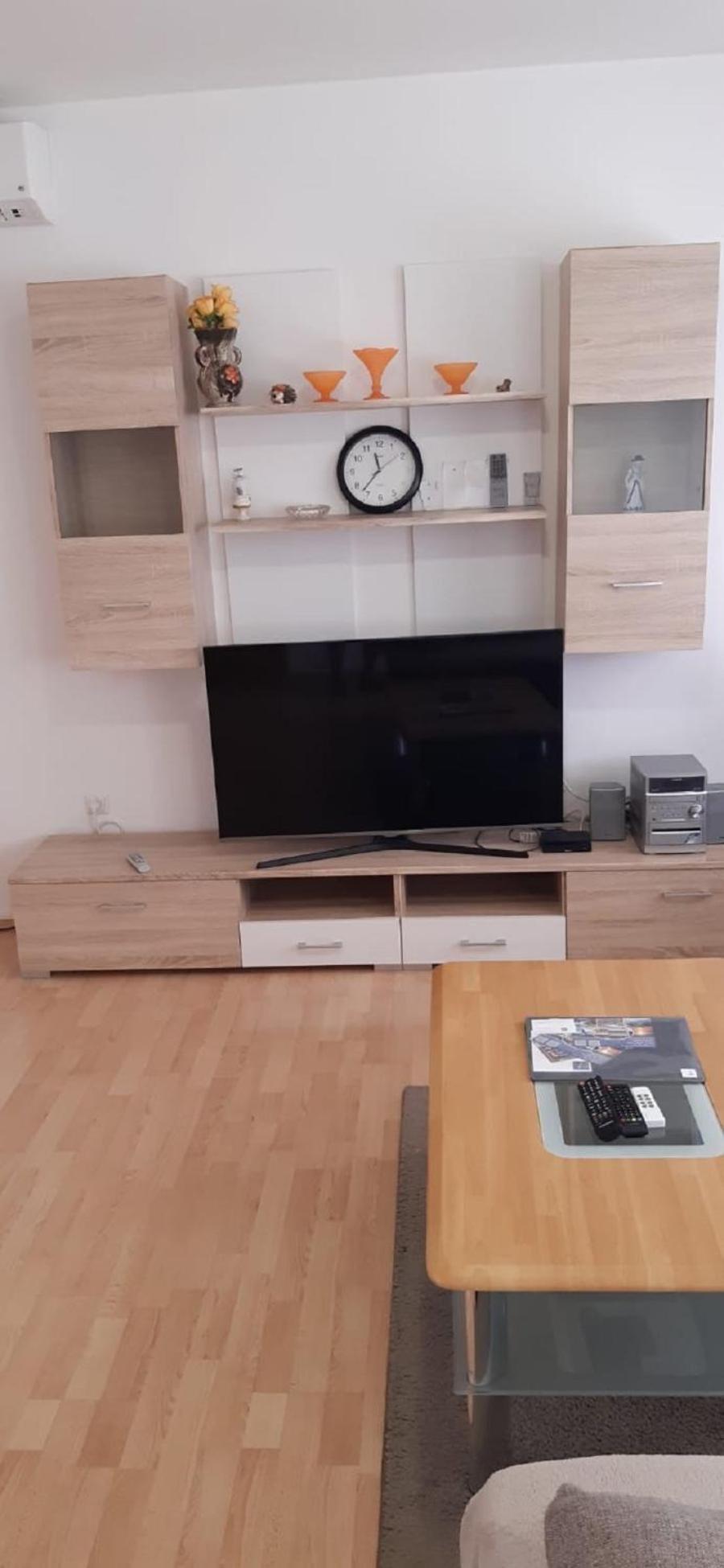 Apartment Mladen ビオグラード・ナ・モル エクステリア 写真